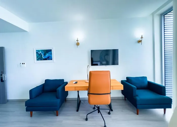 Oceanfront Twin W/ Ocean Views 4* Montego Bay